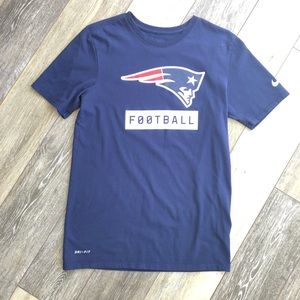NWOT Nike dri fit patriots football tshirt